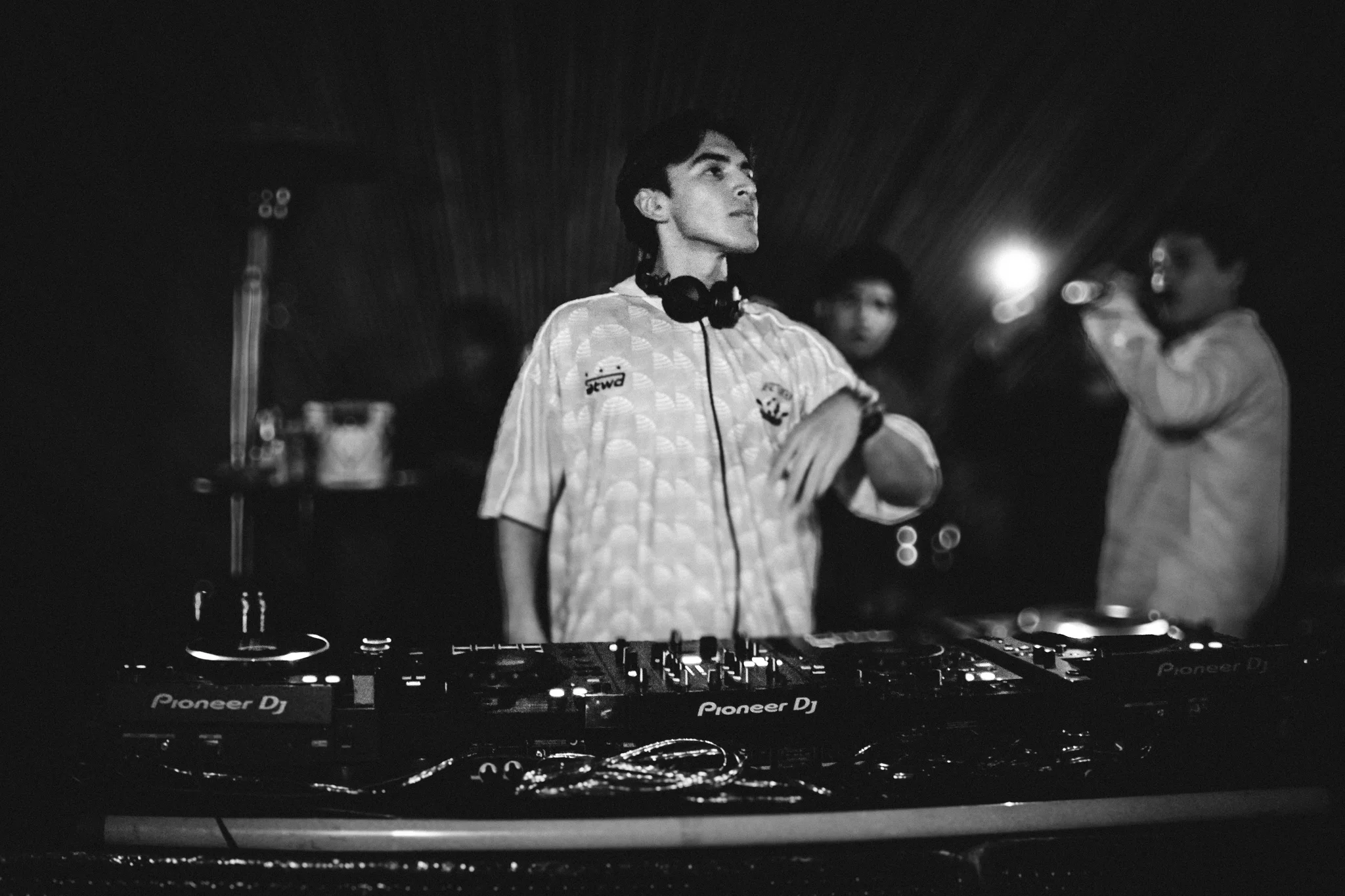 KLUB 002 — foto 4