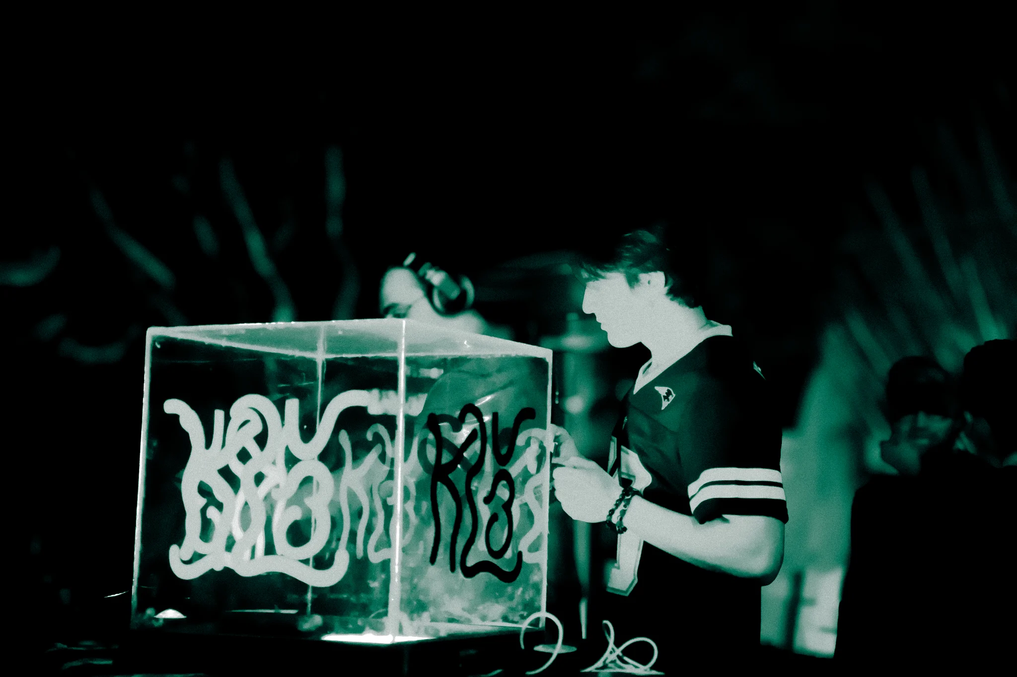 KLUB 001 — foto 10